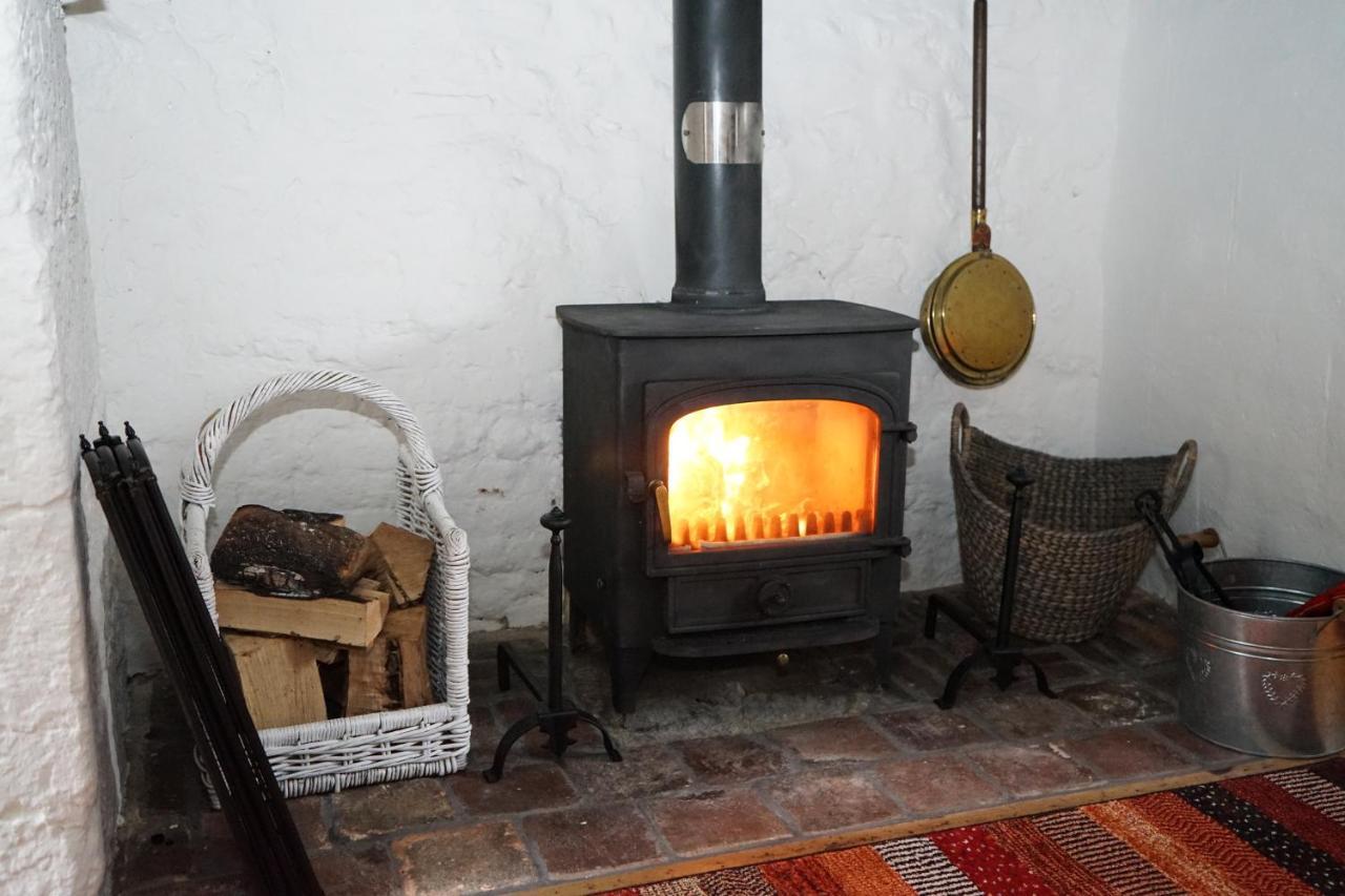 Character 2 Double Bedroom Cottage In Shaftesbury Εξωτερικό φωτογραφία